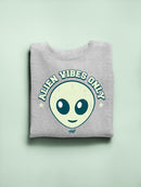 Alien Emoji Vibes Only - Retro UFO Space Graphic Men's Sweatshirt