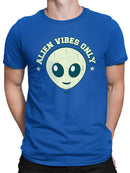 Alien Emoji Vibes Only - Retro UFO Space Graphic Men's T-shirt