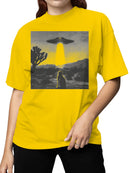 Alien Cat in Desert Encounter Women's T-shirt