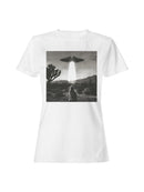 Alien Cat in Desert Encounter Women's T-shirt
