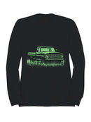 Vintage Truck in Grassland Silhouette Men's Sweatshirt