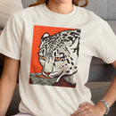 Vintage Leopard Drinking Art Print Women's T-shirt