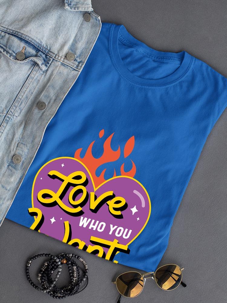 Love Who You Want Retro Heart T-shirt -SmartPrintsInk Designs