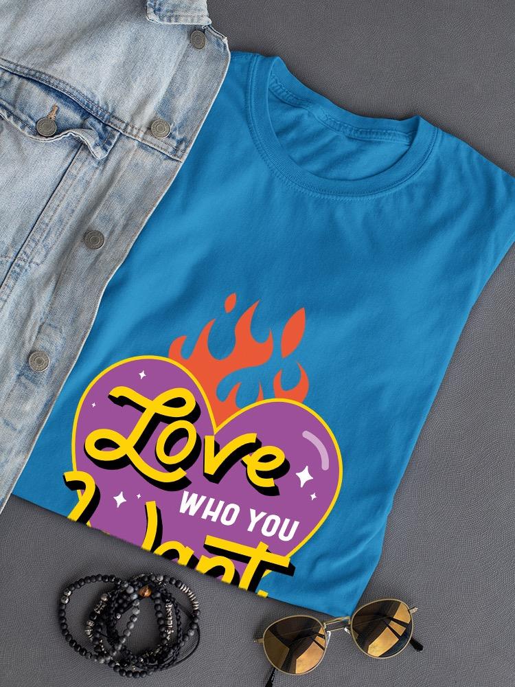 Love Who You Want Retro Heart T-shirt -SmartPrintsInk Designs