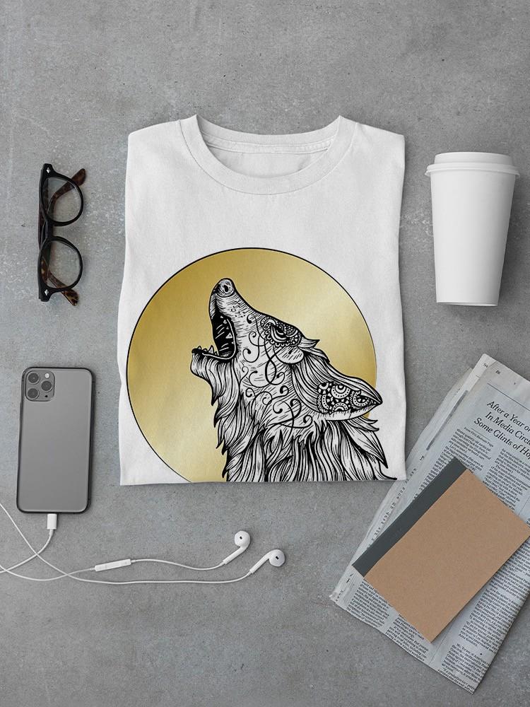 Wolf Howling At Moon. T-shirt -SmartPrintsInk Designs