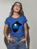 Wolf Howling At The Moon. T-shirt -SPIdeals Designs