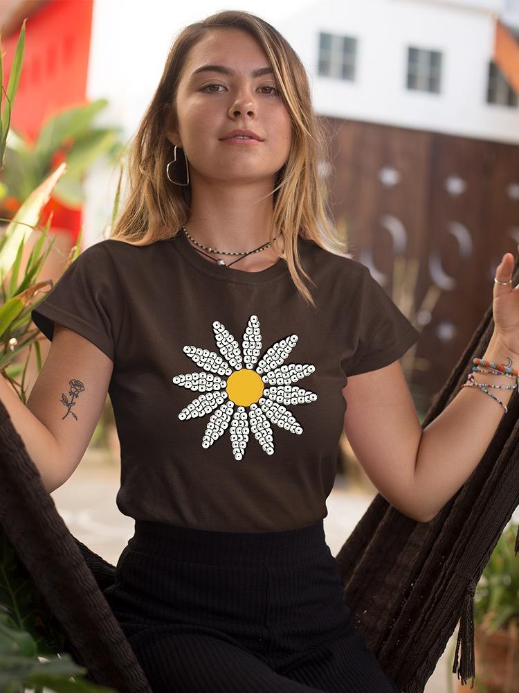 Cute Daisy Flower Art T-shirt Women's -Image by Shutterstock