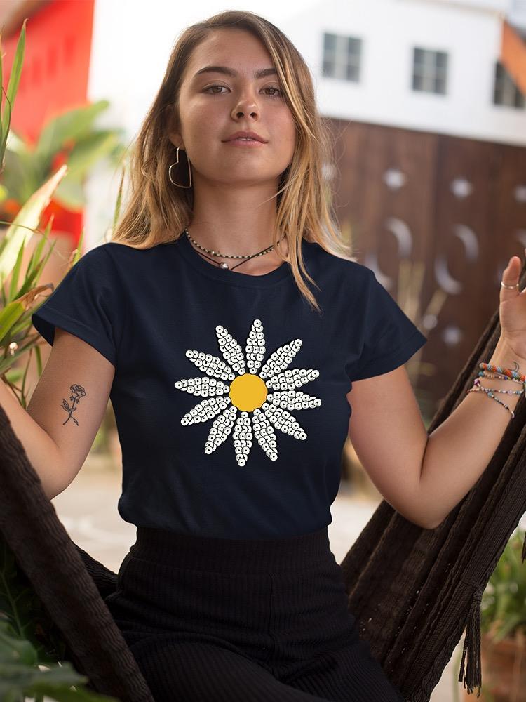 Cute Daisy Flower Art T-shirt Women's -Image by Shutterstock
