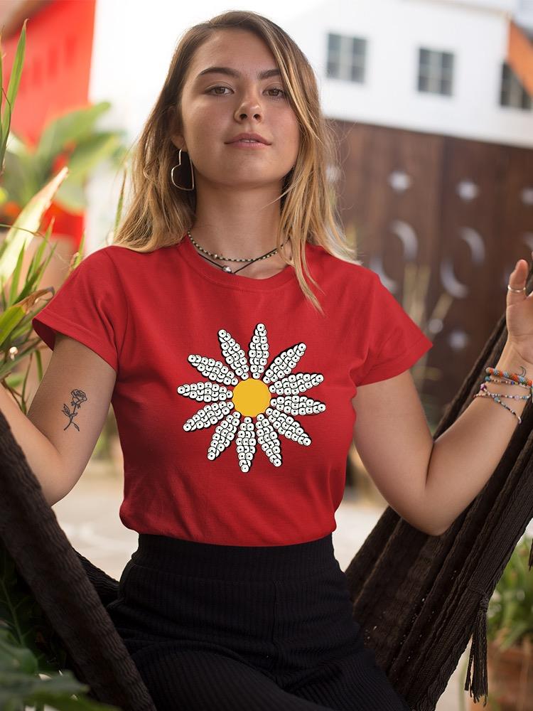 Cute Daisy Flower Art T-shirt Women's -Image by Shutterstock